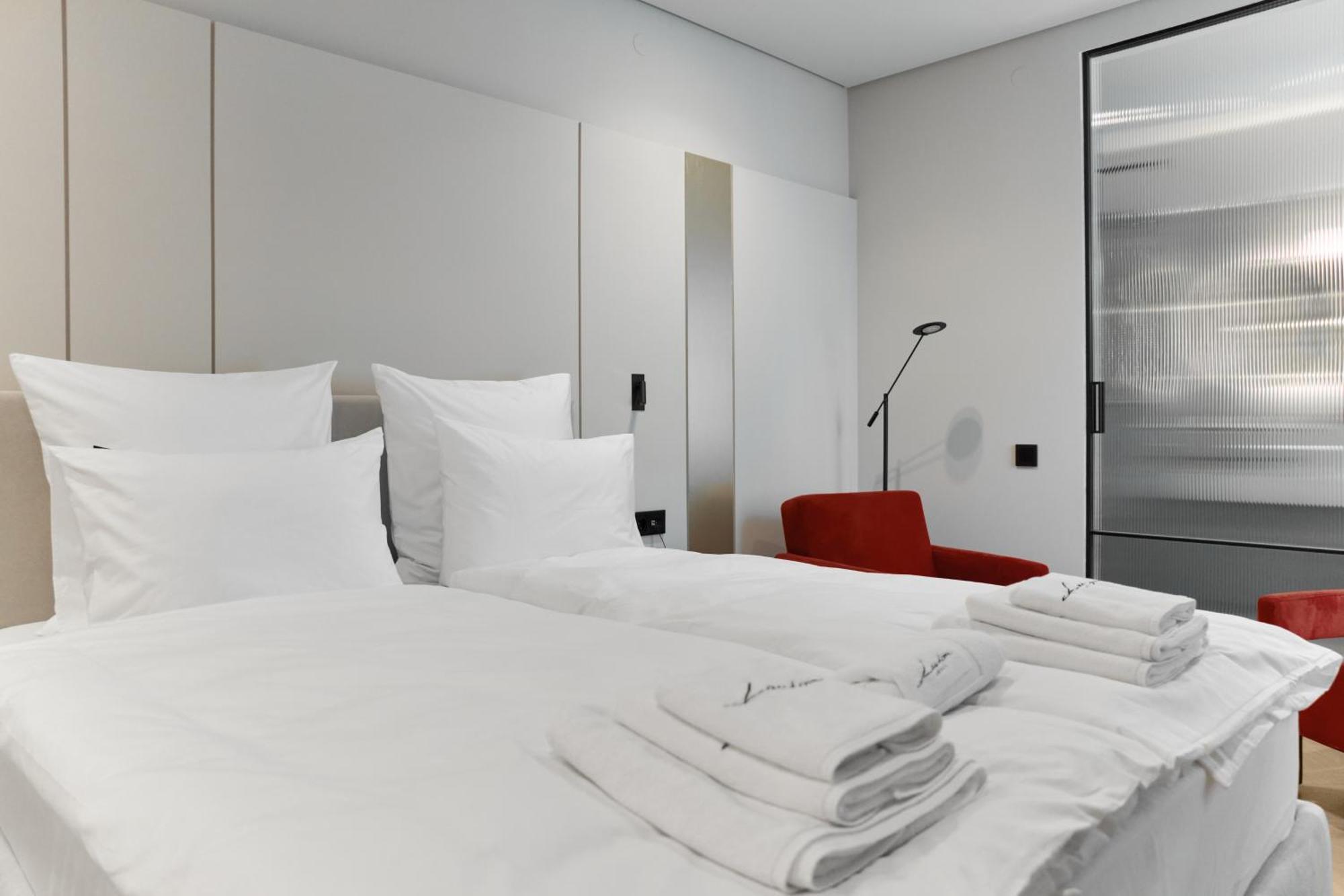 Hotel Laudon Ужгород Экстерьер фото