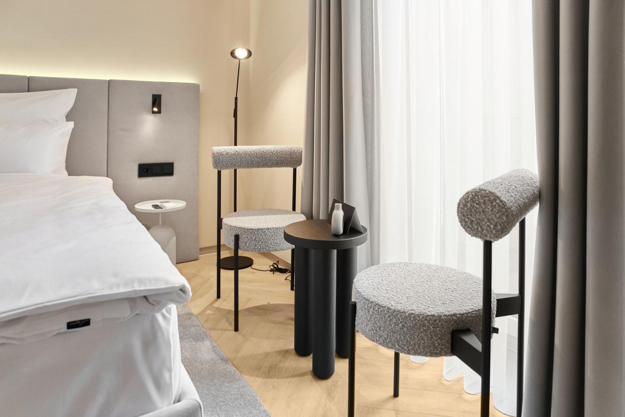 Hotel Laudon Ужгород Экстерьер фото